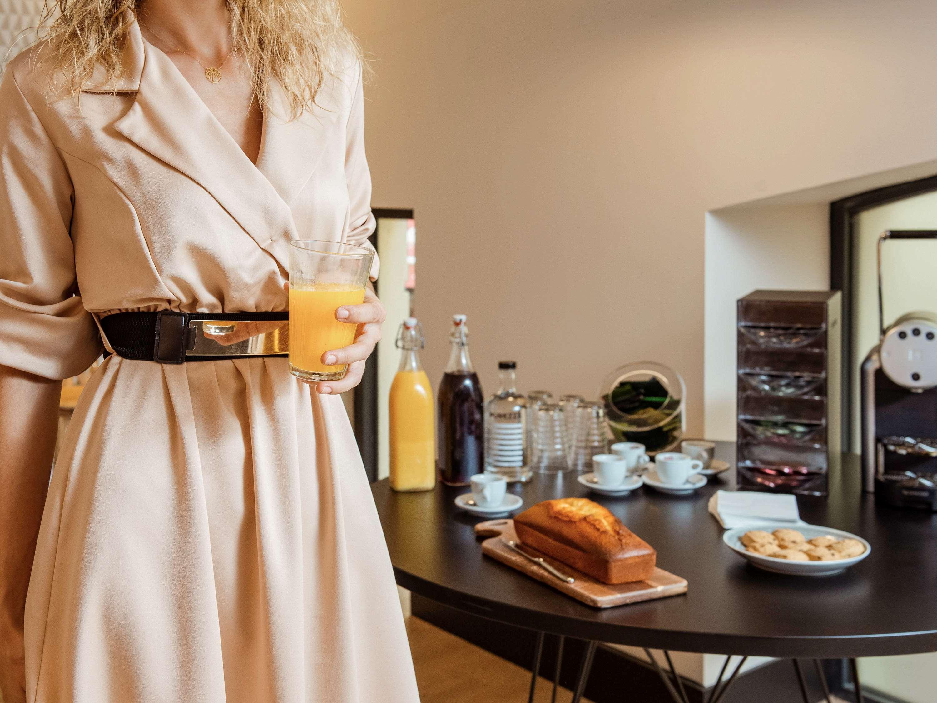 Mercure Canebiere Vieux-port Hotel