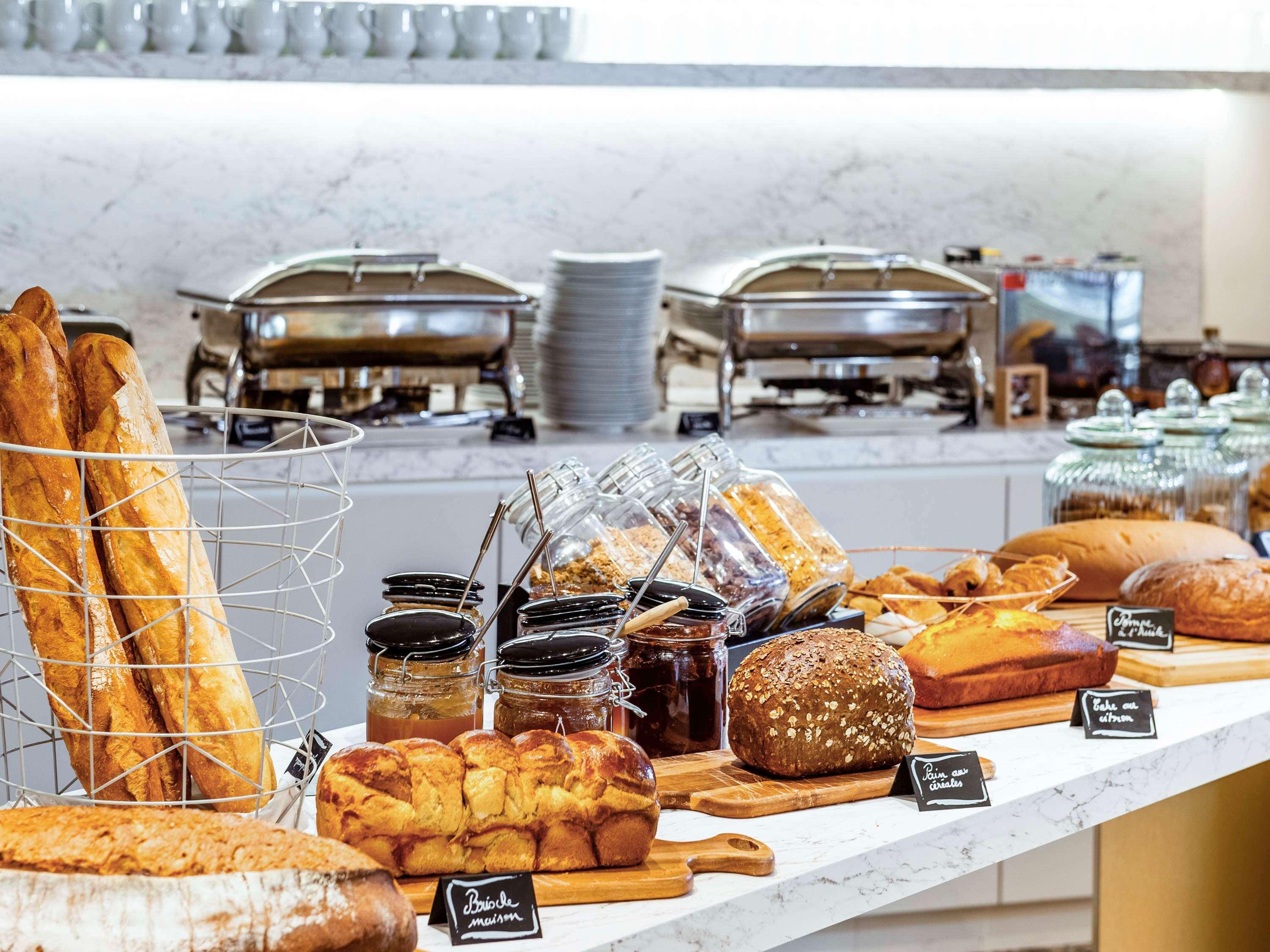 Mercure Canebiere Vieux-port Hotel 4*